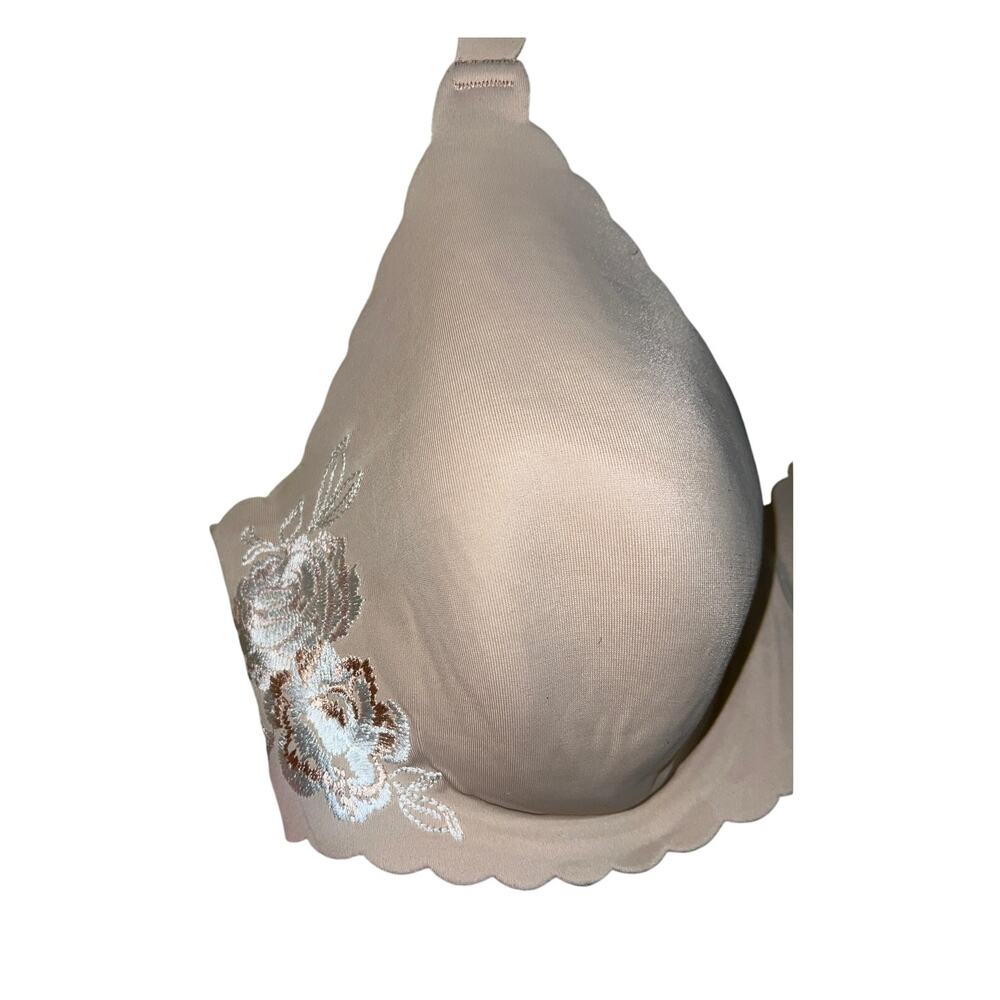 36D Victoria's Secret Bra Dream Angels Embroidered Floral Microfiber Side Smooth